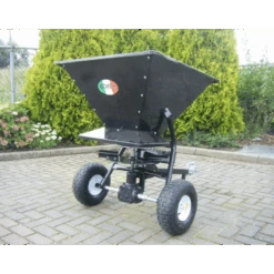 Boxer Zs160 Getrokken Strooier